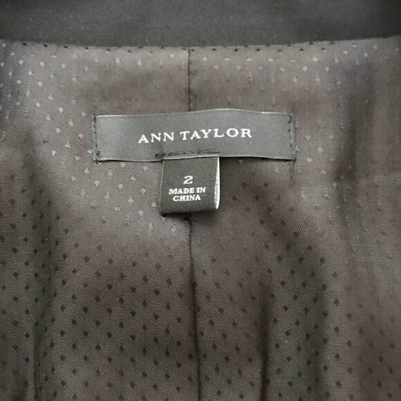 Ann Taylor Open Front Black Bolero Blazer Size 2 - Picture 4 of 5